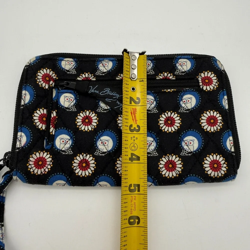 Vera Bradley Wristlet Wallet Women Black Night Day Owl Floral Quilted Zip Around